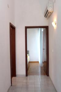 Fotografie z fotogalerie ubytování Apartments by the sea Necujam, Solta - 5162 v destinaci Stomorska