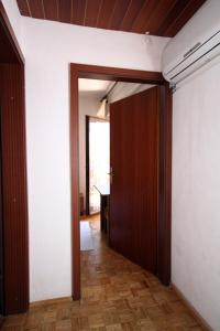 Fotografie z fotogalerie ubytování Apartments by the sea Necujam, Solta - 5162 v destinaci Stomorska