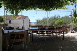 Restaurace v ubytování Apartments by the sea Podgora, Makarska - 6774