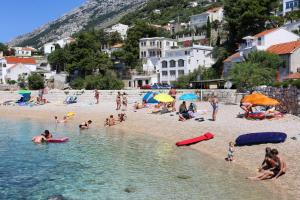 Fotografia z galérie ubytovania Apartments by the sea Pisak, Omis - 7519 v Mimiciach