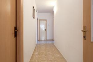 Fotografie z fotogalerie ubytování Apartments by the sea Igrane, Makarska - 6653 v Igrane