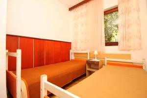 Fotografia z galérie ubytovania Apartments by the sea Starigrad, Paklenica - 6626 v destinácii Starigrad-Paklenica