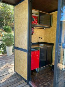 Gallery image of Toca do Pica-Pau - Tiny House em Campos com Lareira e privacidade! in Campos do Jordão