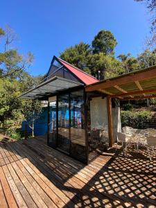 Gallery image of Toca do Pica-Pau - Tiny House em Campos com Lareira e privacidade! in Campos do Jordão