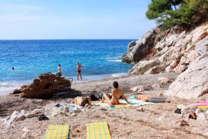Fotografia z galérie ubytovania Seaside holiday house Ivan Dolac, Hvar - 5708 v destinácii Jelsa