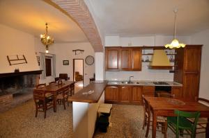 Kuchyň nebo kuchyňský kout v ubytování Agriturismo Poggio ai Grilli + 25 fotografií
