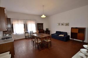 Kuchyň nebo kuchyňský kout v ubytování Agriturismo Poggio ai Grilli