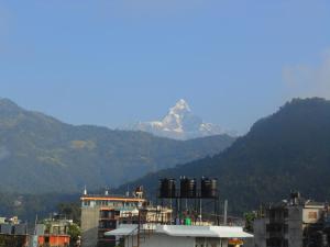General mountain view o mountain view na kinunan mula sa guest house