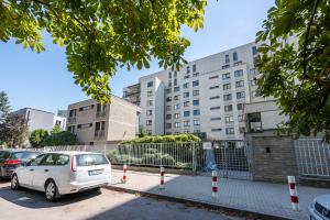 Budova, v ktorej sa apartmán nachádza