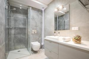 Kúpeľňa v ubytovaní Apartament Droga na Bystre 5b/8