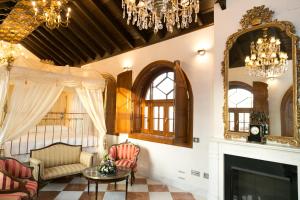 Posezení v ubytování Hotel Ateneo Sevilla