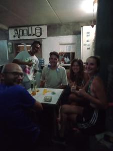 Επισκέπτες που μένουν στο Apollo Hostel