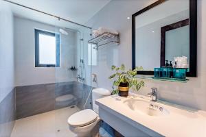 Phòng tắm tại Lacasa Old Town Villa +19 ảnh