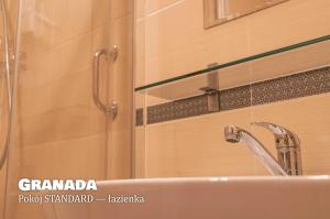 Kúpeľňa v ubytovaní Granada Pensjonat & SPA