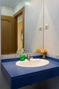 Kylpyhuone majoituspaikassa Hostal Dulcinea