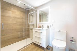 Kúpeľňa v ubytovaní Lisasol Apartamento nuevo con vistas al mar