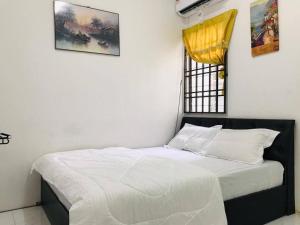 Легло или легла в стая в Alyn Home Batu Pahat Wifi Coway