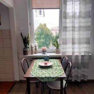 Fotografia z galérie ubytovania Cicha kawalerka w samym centrum v destinácii Čenstochová
