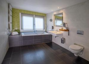 Koupelna v ubytování Parkhotel Valkenburg