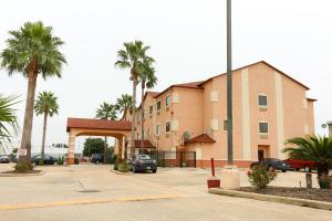 Gallery image of Americas Best Value Inn and Suites Houston FM 1960 in Houston