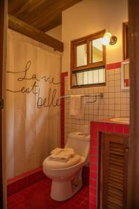 Een badkamer bij Apartotel Girasol