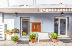 Budova, v ktorej sa apartmán nachádza