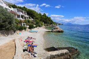 Fotografie z fotogalerie ubytování Apartments by the sea Stanici, Omis - 2765 v Omiši