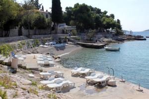 Fotografia z galérie ubytovania Apartments with a parking space Hvar - 5719 v destinácii Hvar