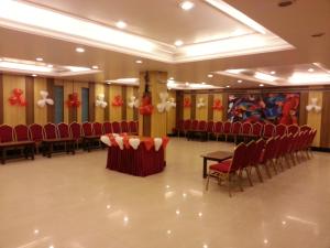 博帕尔Hotel Sarthak的相册照片