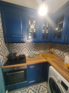 Una cocina o kitchenette en Apartamenti8 Korca
