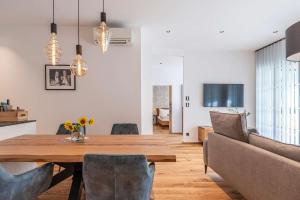 Telewizja i/lub zestaw kina domowego w obiekcie Apartment am Grundlsee