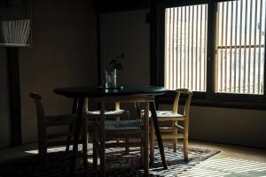 Foto dalla galleria di Oito 美しい街並みに佇む喫茶と宿 a Tamba-sasayama