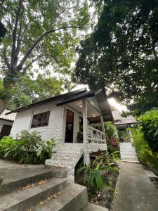 Gallery image of Sonic Hill Koh Phangan in Haad Rin