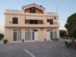 The building in which Az apartmant is located