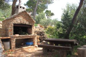 Fotografia z galérie ubytovania Apartments by the sea Sveta Nedilja, Hvar - 8725 v destinácii Sveta Nedelja + 27 fotografií