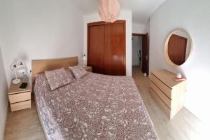 Krevet ili kreveti u jedinici u objektu Cozy 2-floor apartment with pool - Casa Nivaria