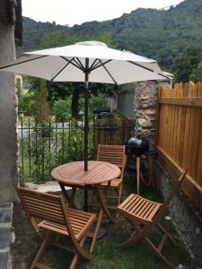 アレン・マルスーにあるMaisonette 'La Toue' in Pyrenees National Parkのギャラリーの写真