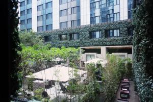 O grădină în afara The Mira Hong Kong
