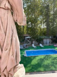 Bazén v ubytovaní Pirro & Sharon House alebo v jeho blízkosti