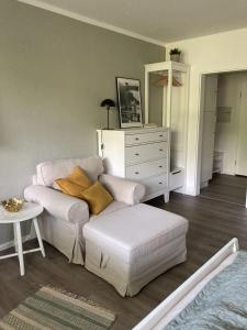 Ein Sitzbereich in der Unterkunft Fewo Lotte