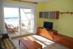 Fotografia z galérie ubytovania Duplex Residencial Marina del Port 72 v destinácii Calafat