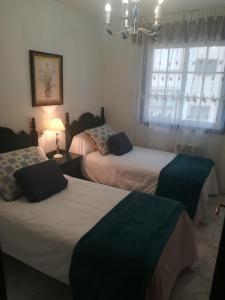 Fotografia z galérie ubytovania Apartamento en edificio nuevo con piscina, con vistas a la ría y al puerto, perfil familiar, no se admiten grupos de jóvenes v destinácii Sanxenxo