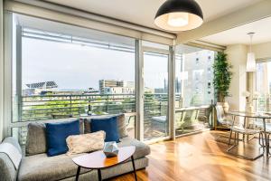 Posezení v ubytování Lodging Apartments Forum Llull