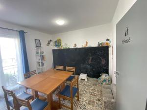 Posedenie v ubytovaní Kalcit Tourist Motel + 13 fotografií