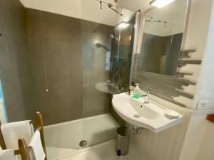 A bathroom at Agriturismo Podere Casella