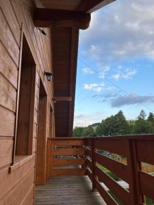 Balkon lub taras w obiekcie Willa WIKTORIA