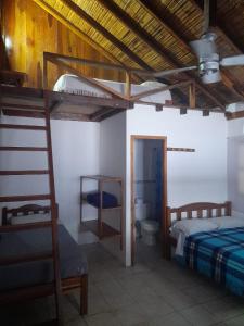 Postel nebo postele na pokoji v ubytování Hostal SoleMare