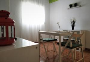 Posedenie v ubytovaní Coqueto miniapartamento junto centro Torremolinos