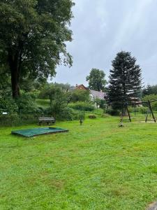 Vonkajšia záhrada v ubytovaní Apartmán Na Horách