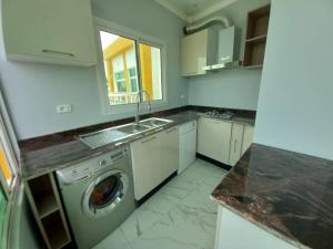 Fotografie z fotogalerie ubytování Penthouse au coeur de Yaoundé Quartier Bastos v destinaci Yaoundé + 18 fotografií